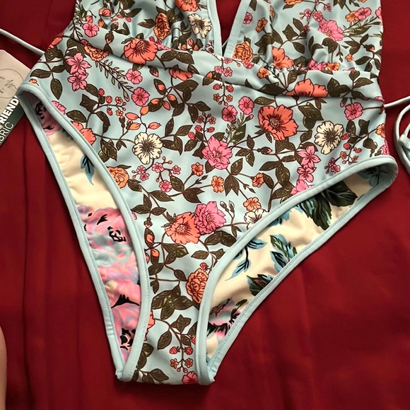 Smooth Skies Safary Plunge One Piece - Picture 8 of 14